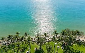 Absolute Beach Front Mackay - Blue Pacific
